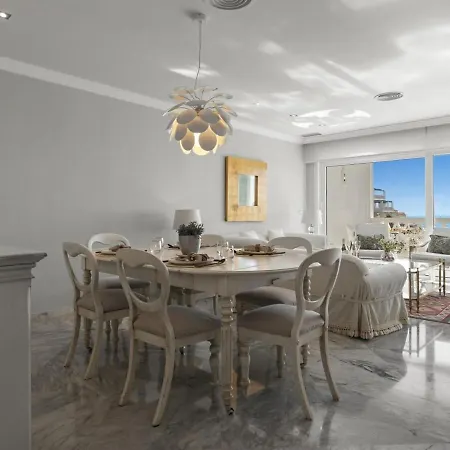 Apartament Vista Mar Y Piscina En Puerto Banus *