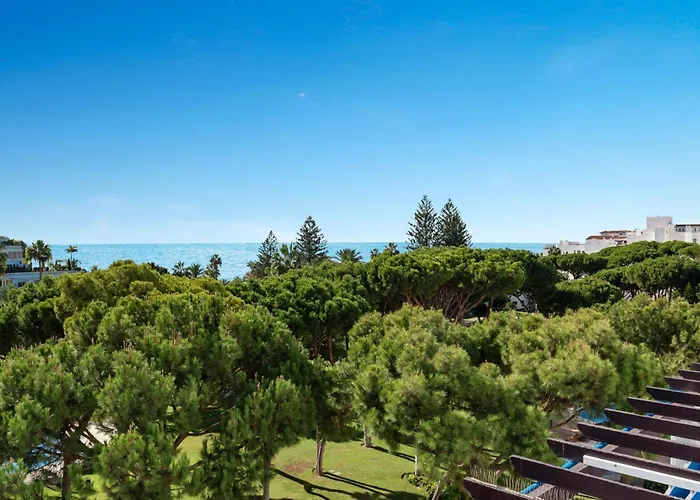 Vista Mar Y Piscina En Puerto Banus شقة ماربيا