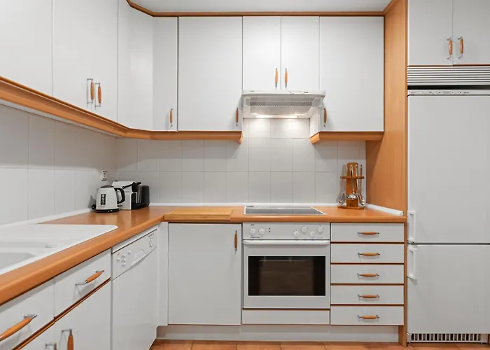 Vista Mar Y Piscina En Puerto Banus شقة