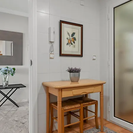 Vista Mar Y Piscina En Puerto Banus * Μαρμπέλλα