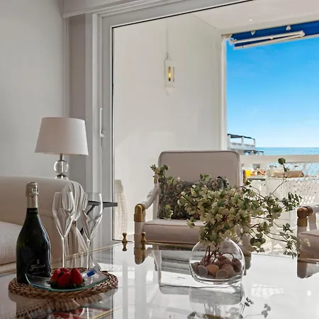 Vista Mar Y Piscina En Puerto Banus Appartement Marbellac