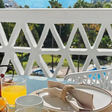 Vista Mar Y Piscina En Puerto Banus Διαμέρισμα