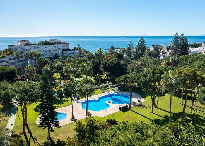 Apartamento Vista Mar Y Piscina En Puerto Banus Marbella